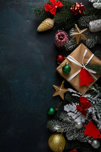 Decoração Natal Caixa Presente Ramos Vista Superior Conceito Férias — Fotografia de Stock