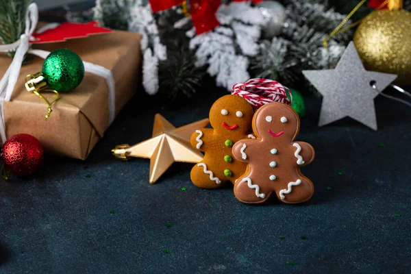 Gros Plan Sur Les Biscuits Noël Décoration Boules Concept Vacances — Photo
