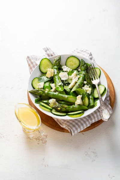 Salade Printemps Avec Fromage Asperges Surface Légère — Photo