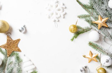 Noel süslemeleri ve tebrik kartı içeren küçük kopya alanı