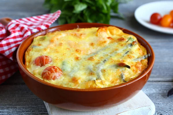 Vegetables baked with cheese in a pan — Stock Photo, Image