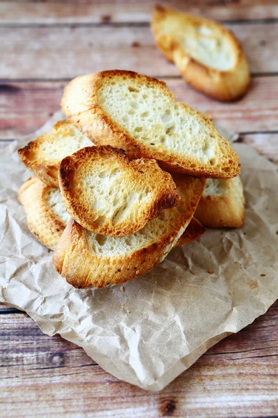 Toasts de baguette cuite au four — Photo