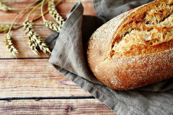 Rolo de pão fresco — Fotografia de Stock