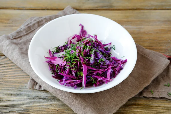 Домашний овощной салат — стоковое фото