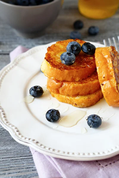 French toast with blueberries — Stock Photo, Image