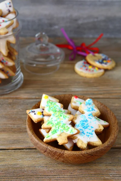 Sweet Christmas cookies in a bowl — Stock Photo, Image