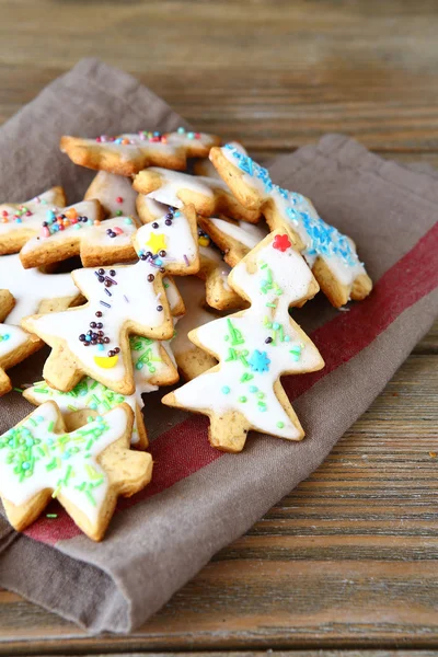 Sweet Christmas cookies on a linen napkin — Stock Photo, Image