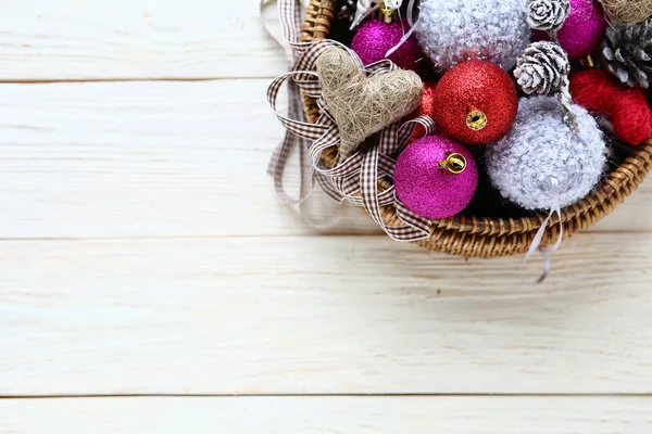 Decorations in a wicker basket — Stock Photo, Image