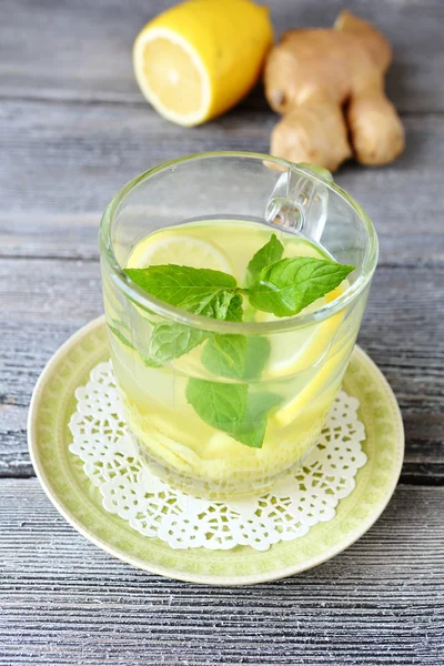 Ginger tea with mint leaves — Stock Photo, Image