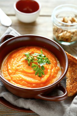 Lezzetli krem kabak çorbası