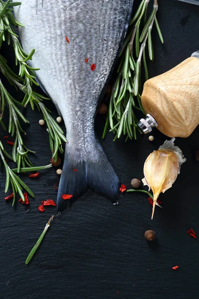 Dorado with paprika and rosemary — Stock Photo, Image