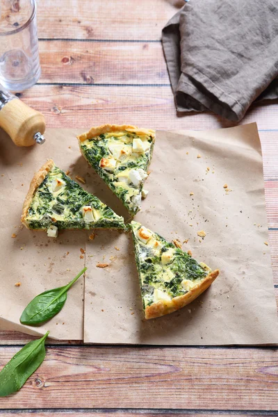 Three pieces of quiche — Stock Photo, Image