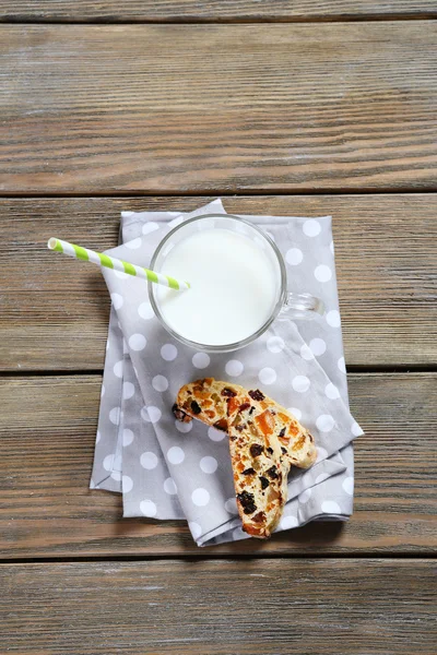 Milk and cookies on the boards — Stock Photo, Image