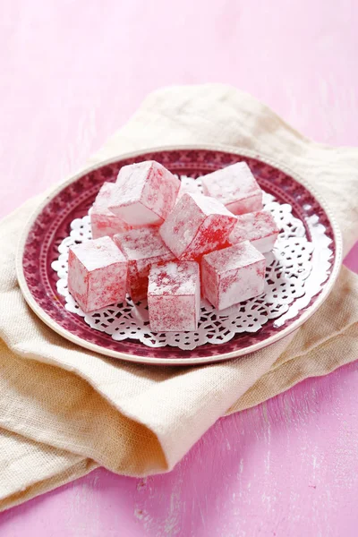 Dulces turcos en un plato — Foto de Stock