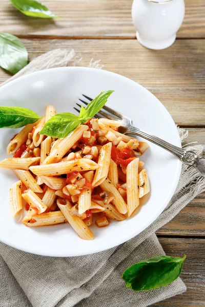 Pasta with tomato sauce — Stock Photo, Image