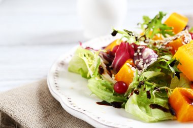 Kurullarında bir kase kabak salatası