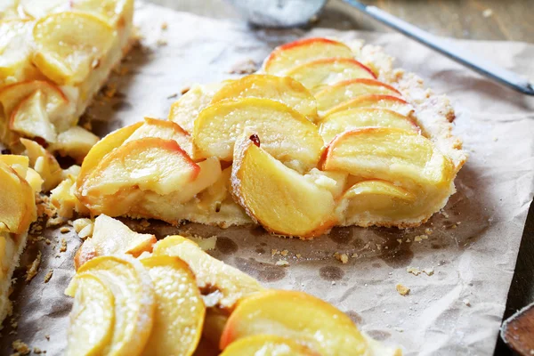 Сладкий пирог с яблоками — стоковое фото