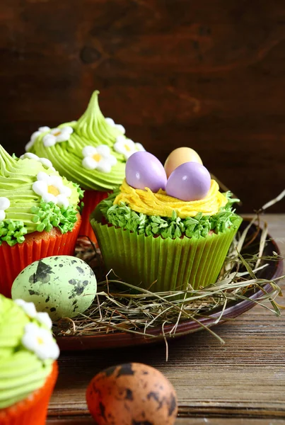 Vackra påsk Cupcakes — Stockfoto