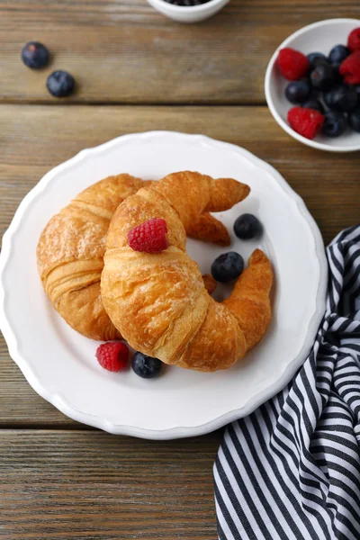 Fresh French croissant — Stock Photo, Image