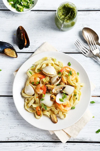 Italian pasta with seafood on plate — Stock Photo, Image