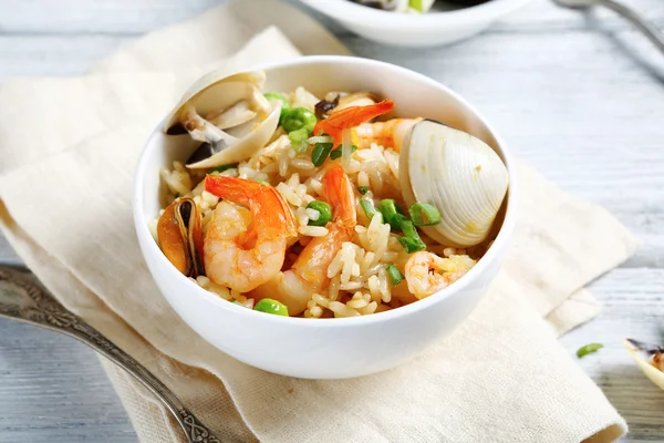 Rice with shrimp and mussels — Stock Photo, Image