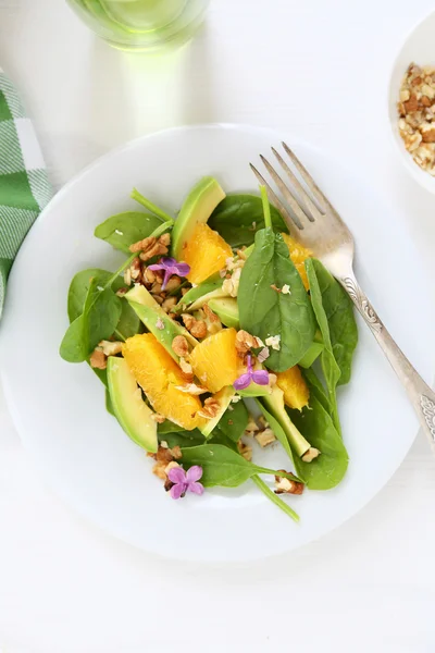 Avocado salad with orange — Stock Photo, Image