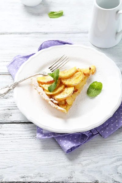 Tarta de manzana con azúcar —  Fotos de Stock