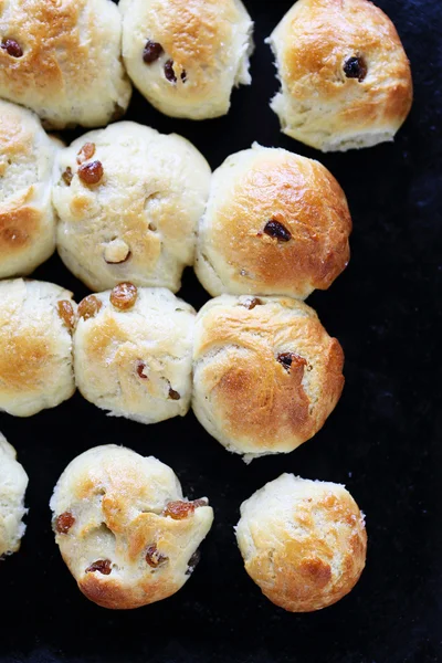 Buns on a baking sheet — Stock Photo, Image