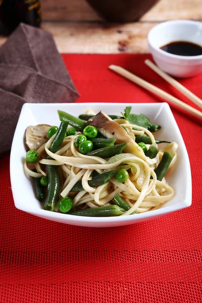 Noodles with beans — Stock Photo, Image