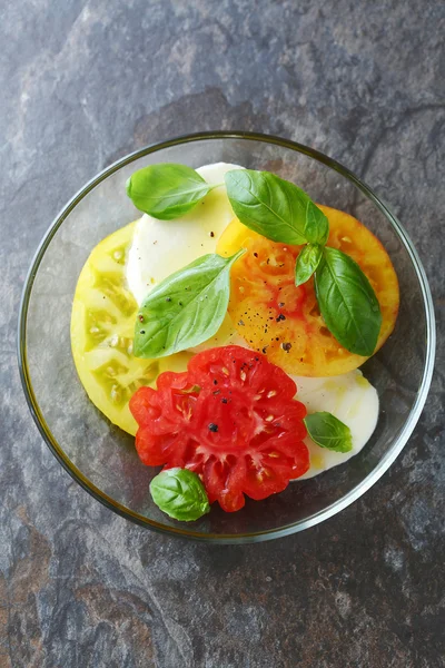 Heirloom tomatensalade — Stockfoto