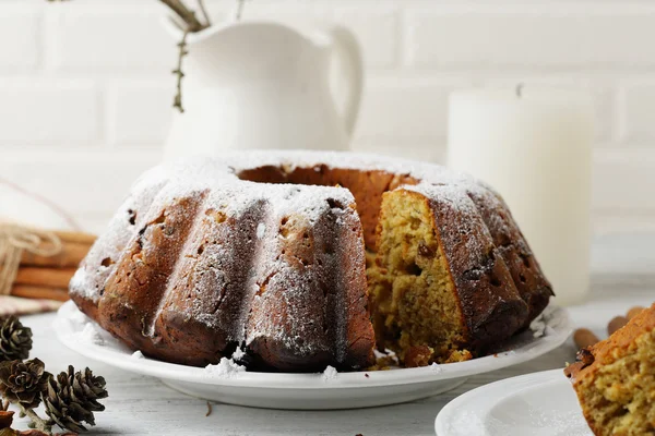 Christmas cake with rum and raisins — Stock Photo, Image