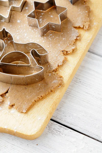 Cutting christmas cookies — Stock Photo, Image