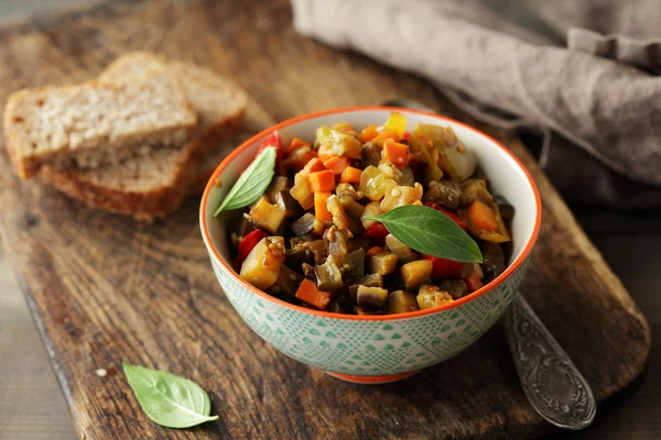 Legumes ratatouille em tigela — Fotografia de Stock