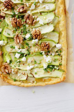 Kabak dilim ve beyaz peynir ile yaz tart