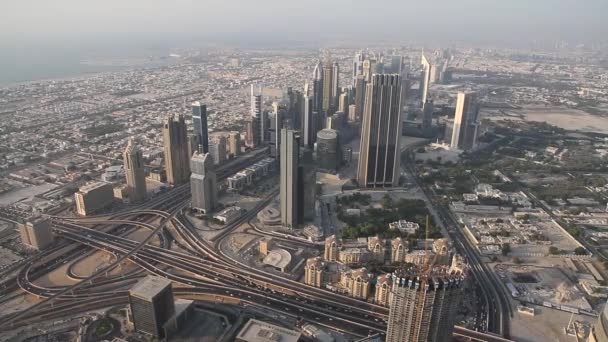 Luchtfoto van dubai, Verenigde Arabische Emiraten — Stockvideo