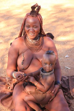 Himba anne ile çocuğu, Namibya