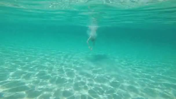 Під водою — стокове відео