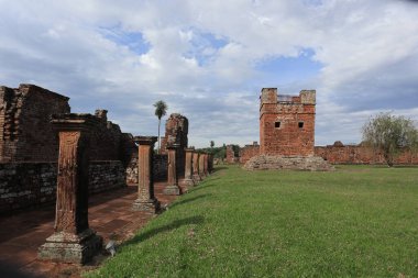 Cizvit Guarani 'nin kalıntıları La Santisima Trinidad de Parana, UNESCO Dünya Mirası Alanı, Paraguay, Güney Amerika