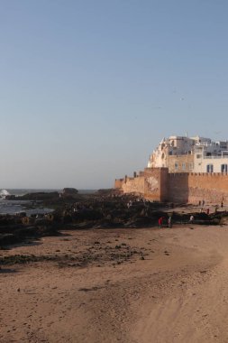 Sahil manzaralı Essaouira, Fas, Sahildeki Tarihi Kale