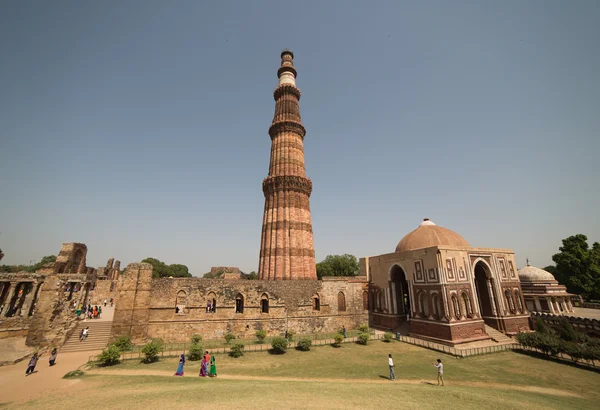 Qutub minar, delhi, índia — Fotografia de Stock