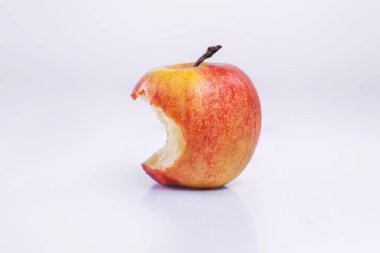 elma ısırık ısırıldı bw