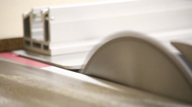 Marangoz atölyesi - masa testeresi 4