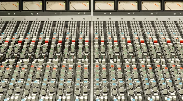 Audio console — Stockfoto