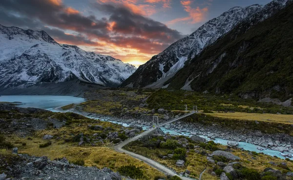 Geweldige Zonsondergang Bij Hooker Valley Bridge Mount Cook National Park — Stockfoto