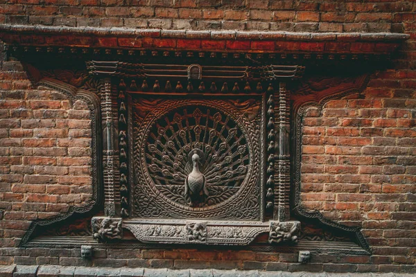 Peacock Bhaktapur, old city near Kathmandy in Nepal — Stock Photo, Image