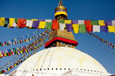 Lungta ve Dünya'nın en büyük stupa Nepal Tibet Budist dua bayrakları