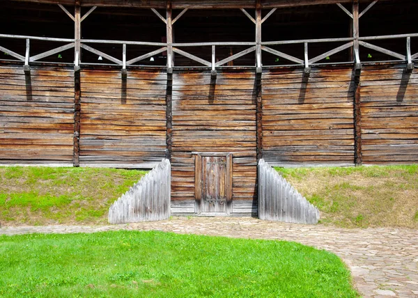 Baturyn, Chernihiv, Ukrayna - 06 / 23 / 2021: Baturyn Kalesi Kalesi