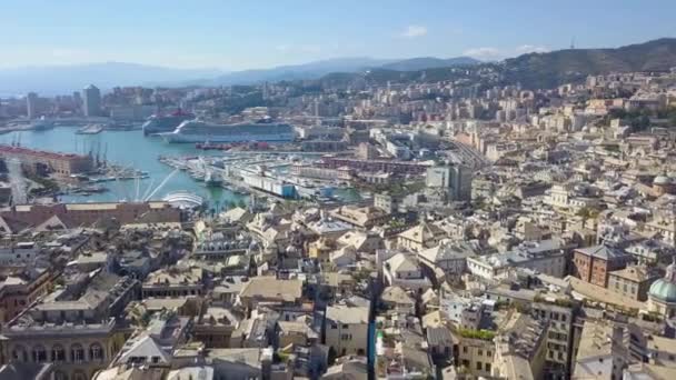 Vista Panorámica Aérea Los Edificios Calles Que Rodean Puerto Génova — Vídeos de Stock