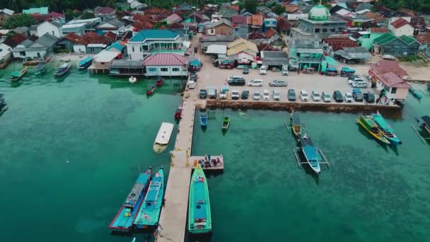 Muelle Con Lampung Sea Pahawang Beach Situado Cerca Del Dron — Vídeos de Stock