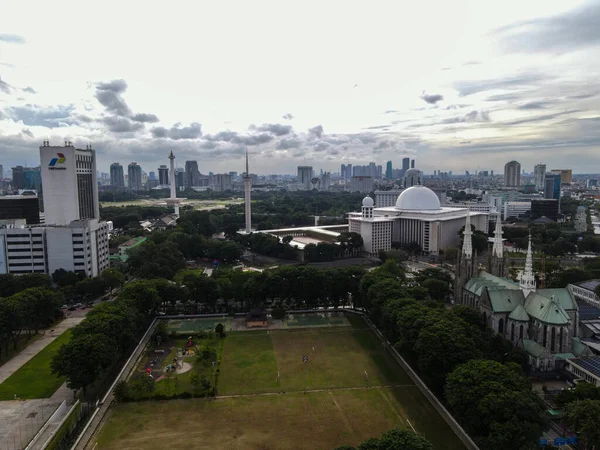 Jakarta Katedrali Stiklal Camii Nin Havadan Görünüşü Güneydoğu Asya Nın — Stok fotoğraf